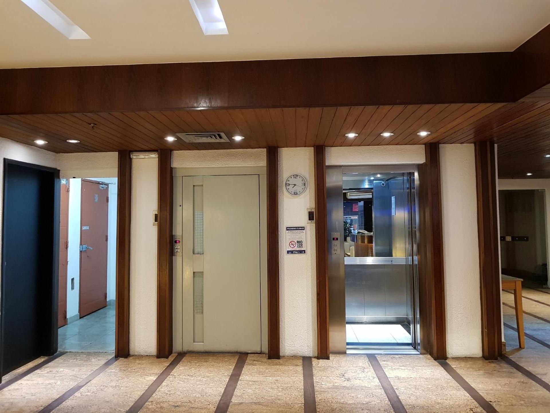 Apartamento Encantador Com Piscina - Besthostrio ริโอเดจาเนโร ภายนอก รูปภาพ